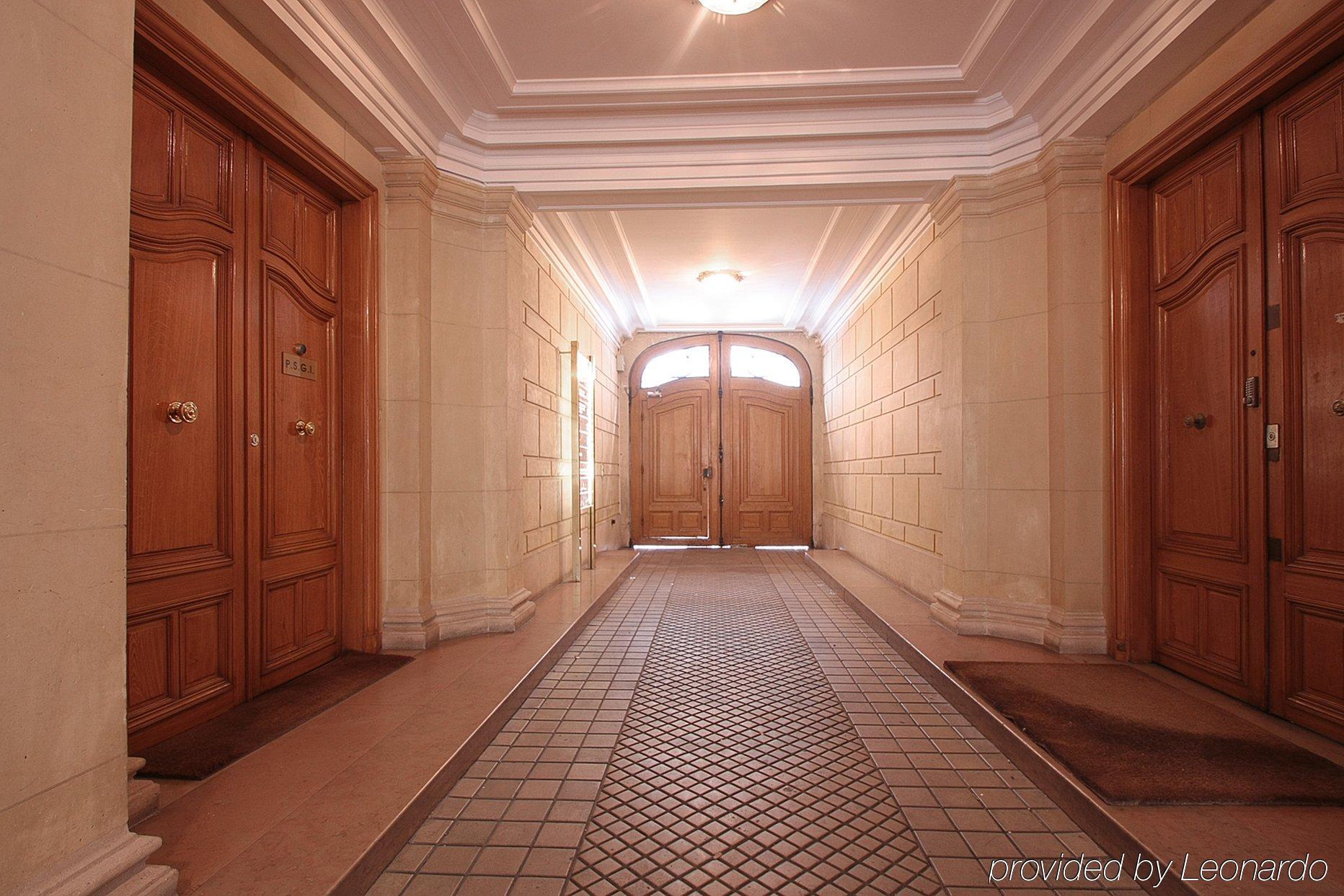 Apartment Bridgestreet Opera Apartments *