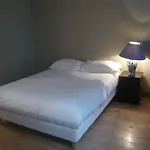 Bridgestreet Opera Apartments