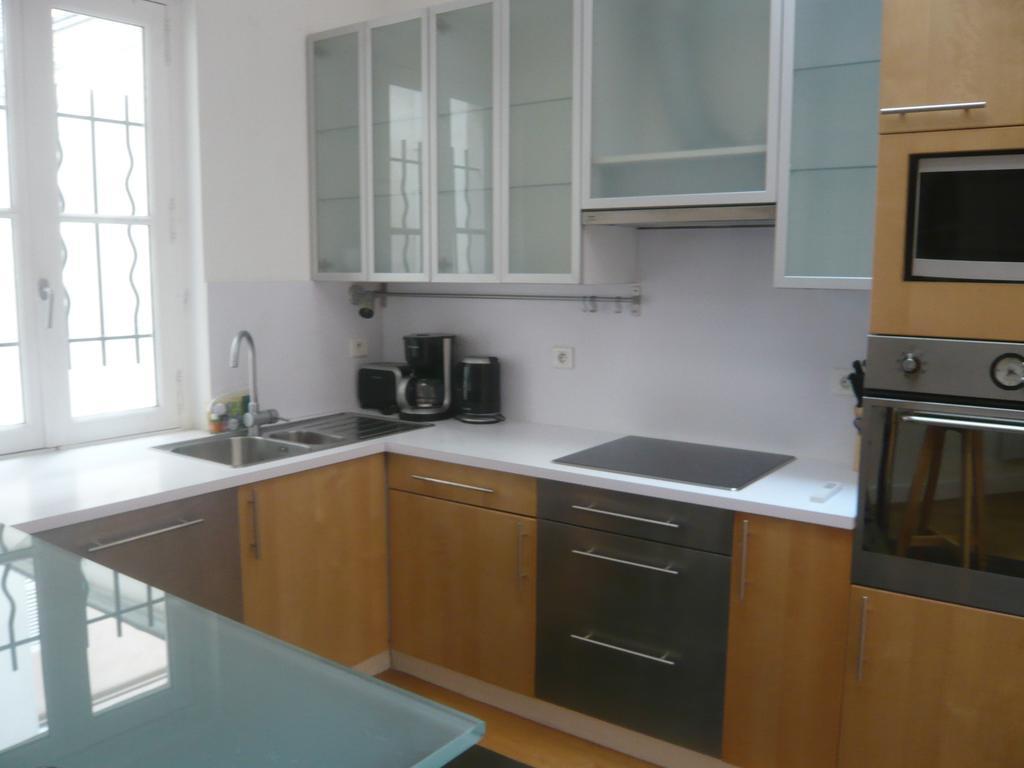Bridgestreet Opera Apartments