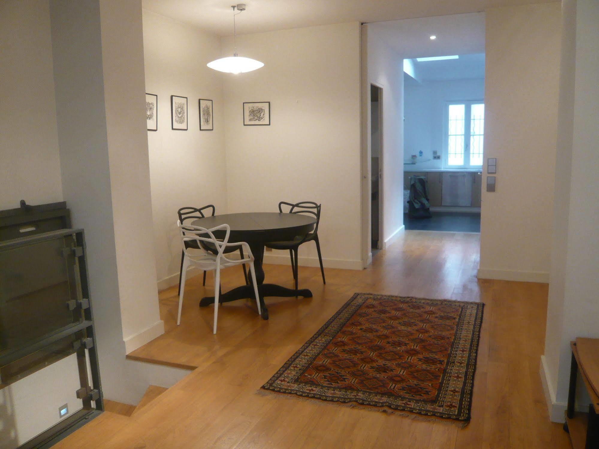 Bridgestreet Opera Apartments *